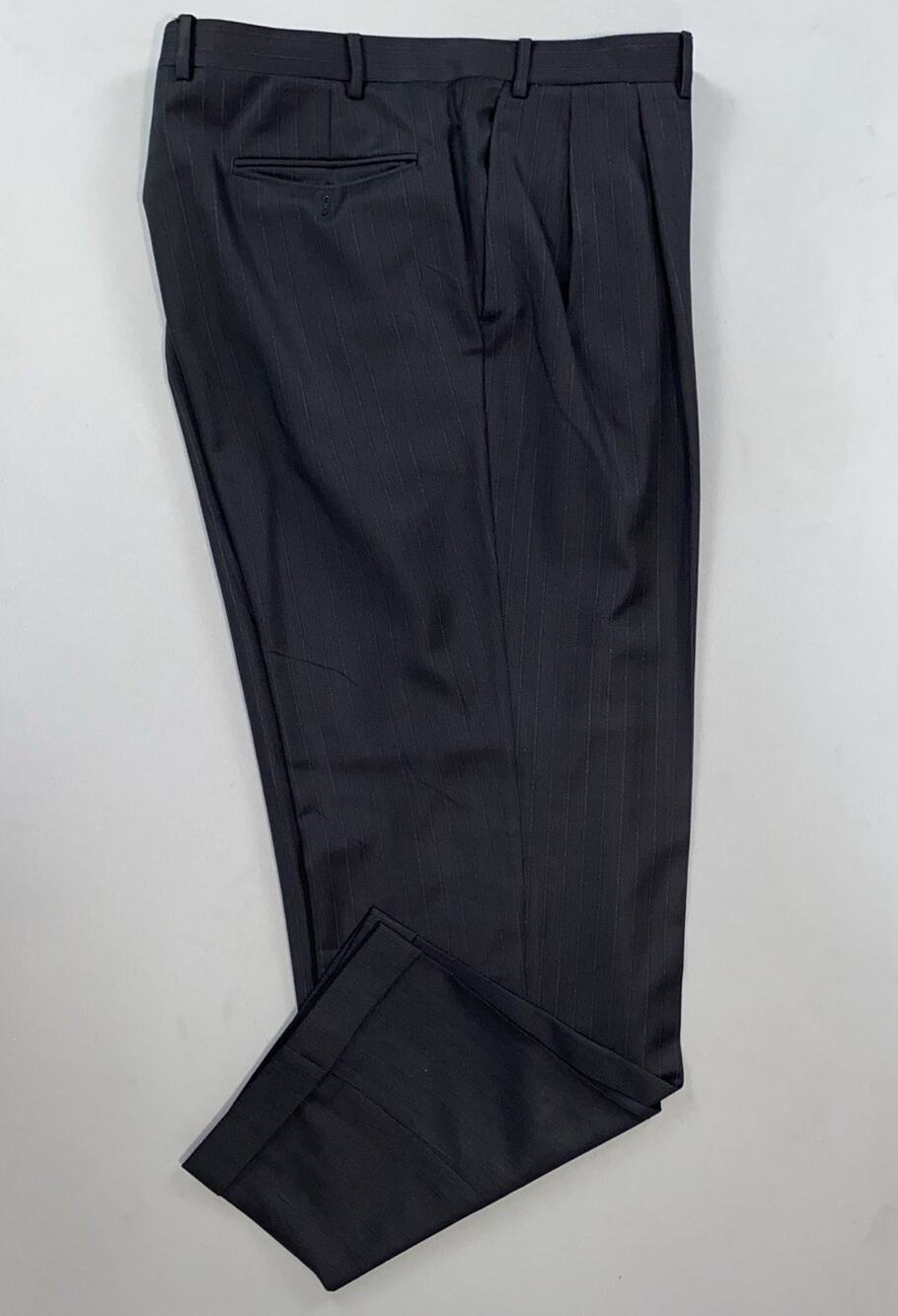 Canali Italy Men's Pleated/Cuffed Super 120s Wool Dress Pants. Tag 56, 40X31.